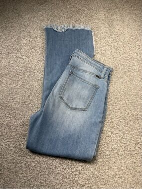 Women's KanCan Light Wash Blue Flare Curvy High Rise Slit Frayed Hem Jeans Sz 31